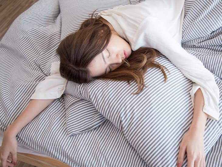 Guide To Improved Sleep: Tips To Get Better Shut-Eye