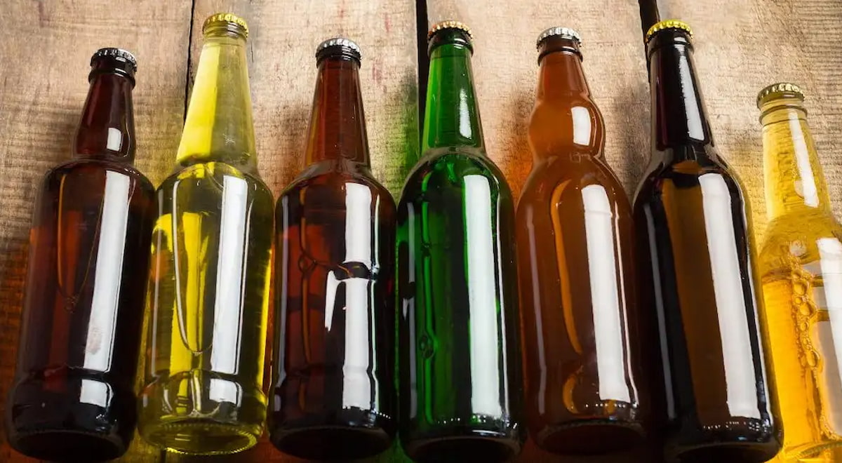 Your Simple Guide to Choosing the Best Beer Bottles for Your Home Brew